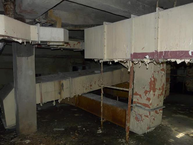 Opuszczony szpital w Zabrzu. Kiedyś świetna lecznica. Teraz odstraszająca ruina