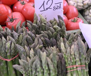  Ceny nowalijek na warszawskich bazarach szokują. Byliśmy i sprawdziliśmy ile trzeba zapłacić