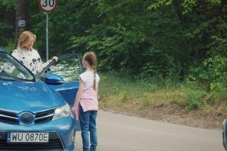 M jak miłość odc. 1820. Dima (Michaił Pszeniczny), Julia (Marta Chodorowska), Nadia (Mira Fareniuk)