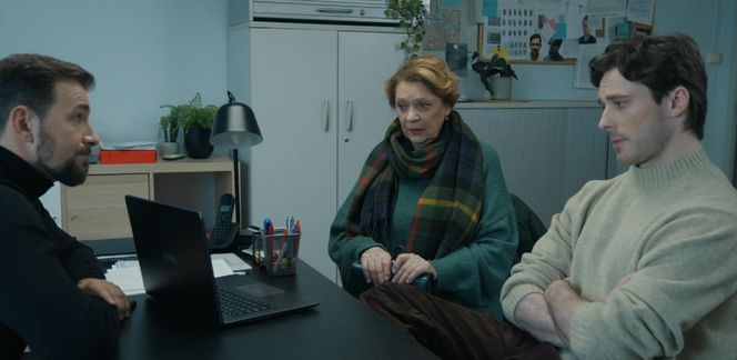 	Barwy szczęścia odc. 3202. Marcin Kodur (Oskar Stoczyński), Józefina Rawiczowa (Elżbieta Jarosik), Cezary (Marcel Opaliński)