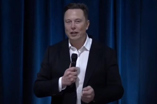 Najpierw implant w mózgu małpy, teraz czas na ludzi. Elon Musk rozwija technologię Neuralink