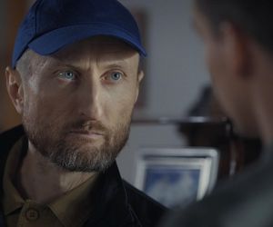 M jak miłość odc. 1847. Jakub Karski (Krzysztof Kwiatkowski),  technik (Karol Kopiec)