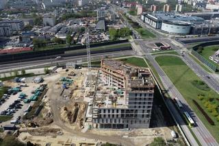 Budowa wieżowców Sky Trust przy Solidarności w Kielcach - wiosna 2024