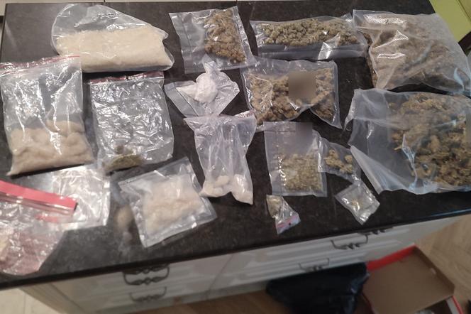 Narkotyki znalezione w mieszkaniu zatrzymanego