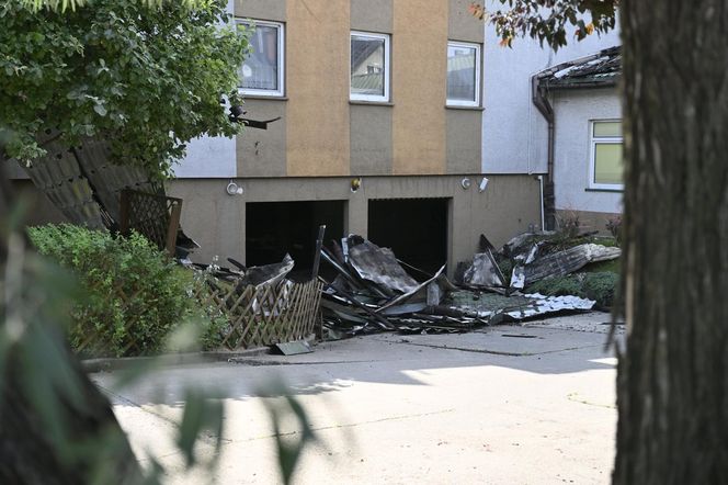 Mieszkańcy Ząbek wracają do swoich mieszkań po najpotrzebniejsze rzeczy