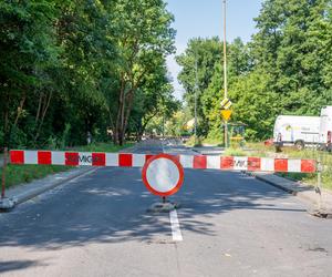  Nawałnica uszkodziła most na Siewnej w Łodzi.