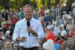 Donald Tusk o 800 plus i demografii: Najwyższy czas, żeby dziecko i rodzina stały się bardzo modne