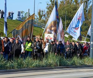 Wojownicy Maryi przeszli ulicami Olsztyna