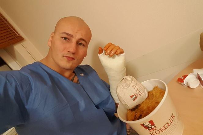 Artur Szpilka po operacji