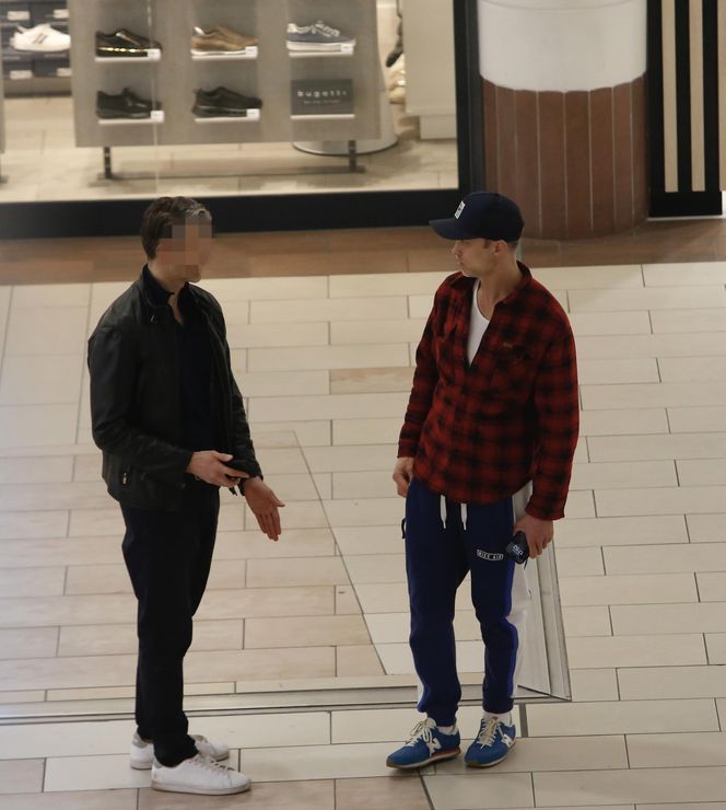 Maciej Zakościelny - męska wyprawa po odkurzacz