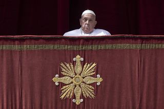 Papież Franciszek na placu św. Piotra, 20.04.2025