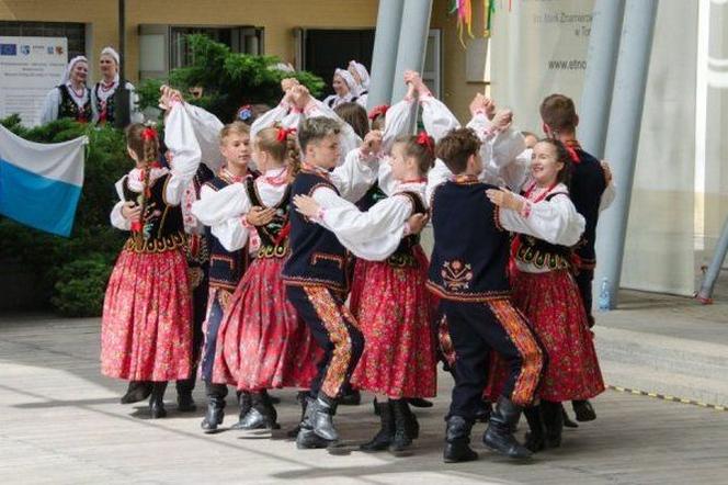 Zespół Pieśni i Tańca Młody Toruń