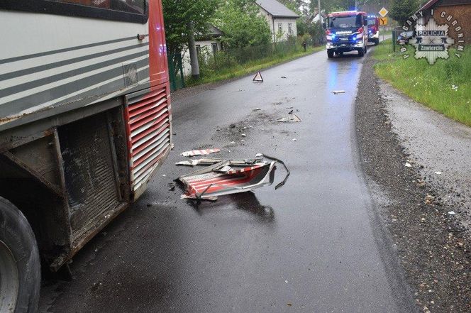 Pijany kierowca wjechał w szkolny autobus. Blisko tragedii w Śląskiem
