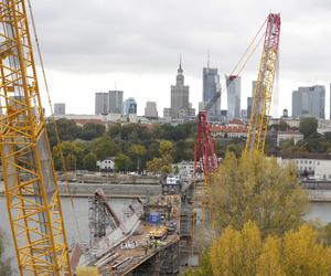 Nowy most pieszo-rowerowy w Warszawie połączył brzegi Wisły