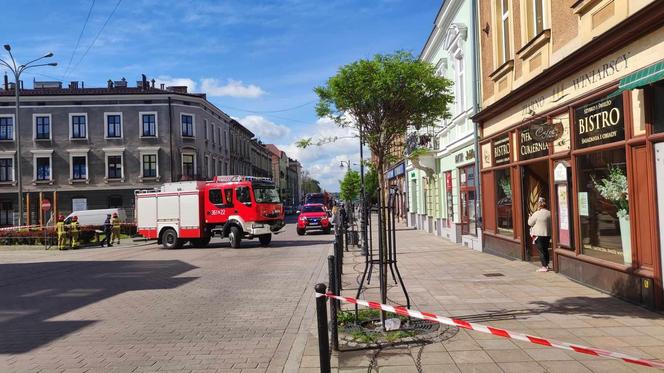 Tarnów. Ulica Krakowska została zablokowana z powodu alarmu bombowego