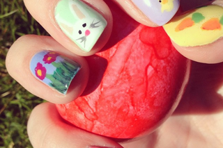 manicure na wielkanoc