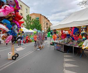 Stoiska wystawców podczas Jarmarku św. Stanisława można odwiedzać w godz. 10.00-18.00 w dn. 10 i 11 maja