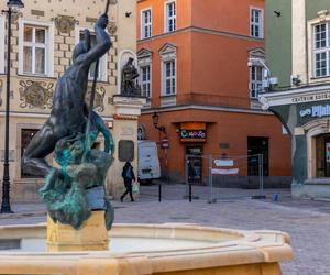 Efekty remontu Starego Rynku w Poznaniu