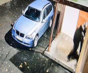 Zatrzymano sprawcę seryjnych napadów na kobiety na Bałutach. Ale czy działał sam?