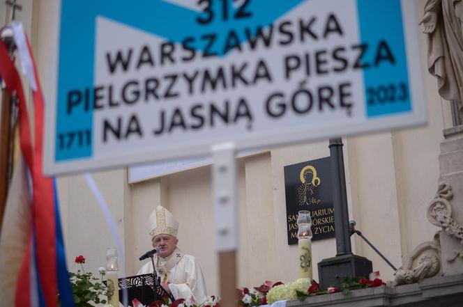 312. PIELGRZYMKA PIESZA NA JASNĄ GÓRĘ