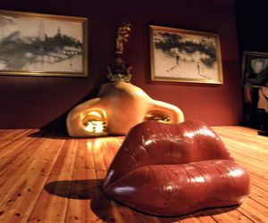 Muzeum Salvadora Dali w Figueres w Hiszpanii