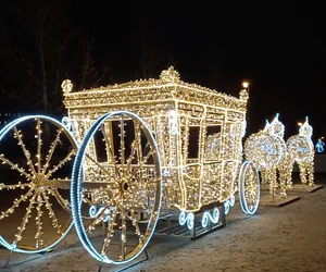 W Białymstoku rozbłysną Iluminacje świąteczne. Miasto jak co roku odwiedzi również Mikołaj z Laponii!