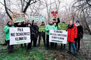 Prezydencie Trzaskowski, piłą nie ochronisz klimatu! Aktywiści z Greenpeace Polska protestują w Warszawie