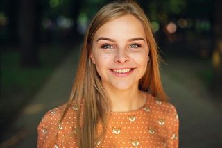 Kiedyś królowało, a w 2025 roku dostały je tylko 2 dziewczynki! Dlaczego to imię traci na popularności?