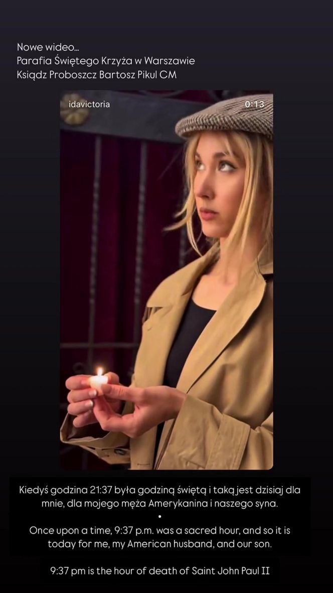 Ida Nowakowska relacjonuje wizytę w kościele. Smutna, poważna mina