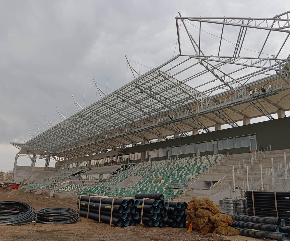 stadion kwiecień 1 