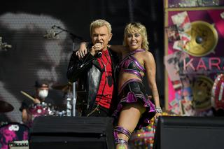 Miley Cyrus i Billy Idol na Super Bowl 2021