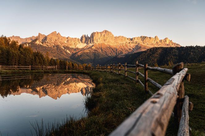 Na szlakach, wśród jezior i pod gwiazdami – kojąca natura Południowego Tyrolu