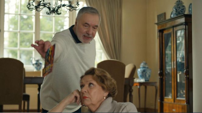 Barwy szczęścia, odcinek 3178. Józefina (Elżbieta Jarosik), Andrzej (Leon Charewicz)