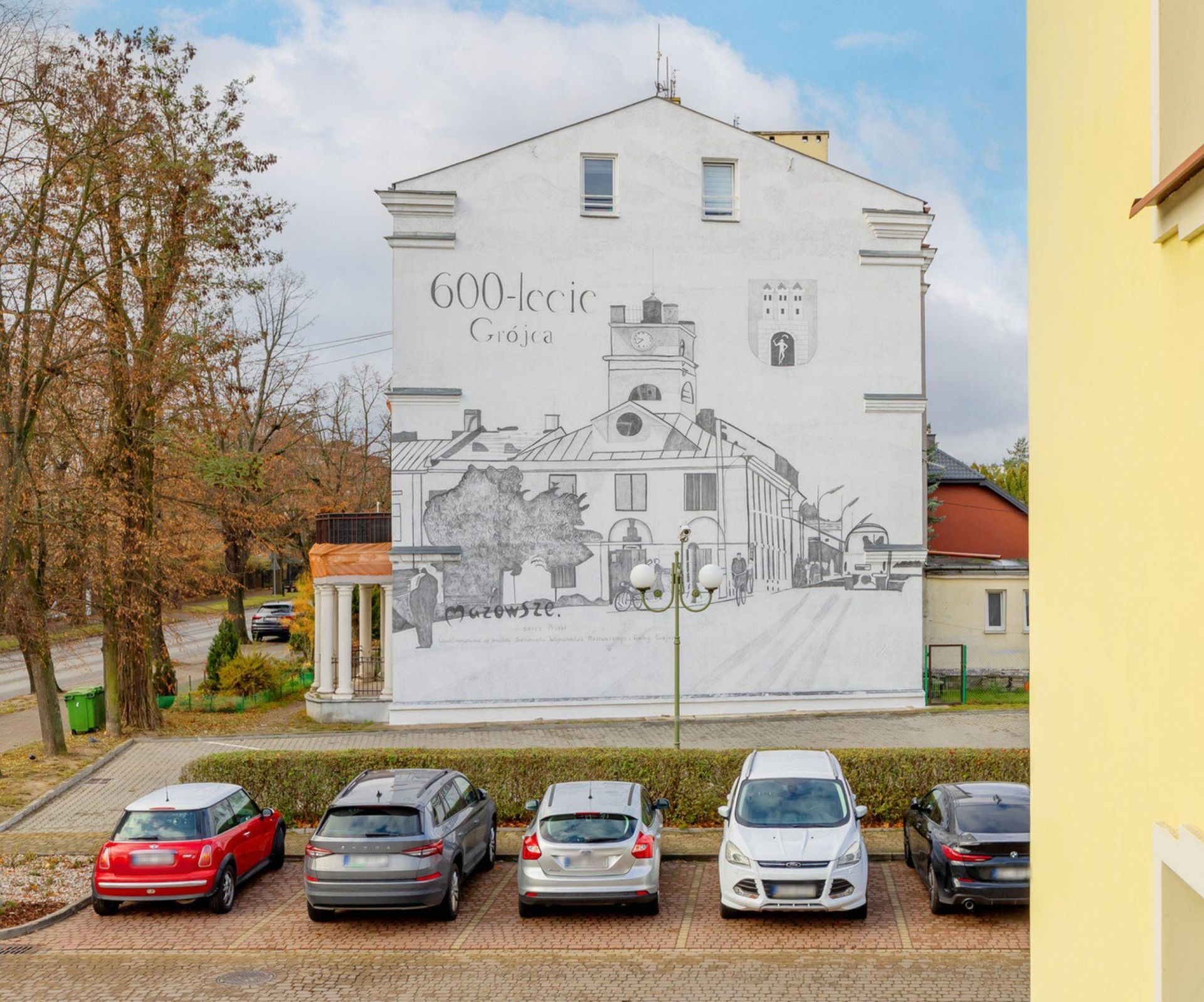 nowy-niezwyk-y-mural-w-mazowieckim-mie-cie-mo-e-trafi-do-ksi-gi