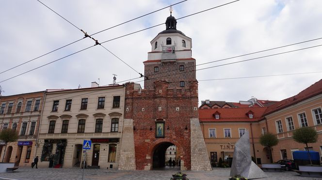 Wracają zegary na Bramę Krakowską