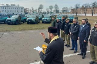Straż Graniczna dostała samochody terenowe