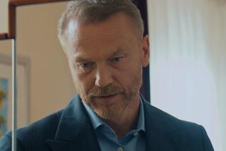 M jak miłość odc. 1695. Andrzej Budzyński (Krystian Wieczorek)