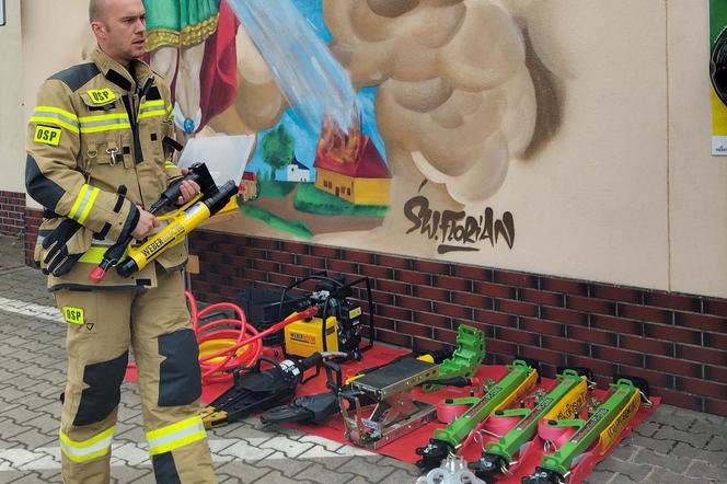 Strażacy OSP z Gronowa mają nowy sprzęt