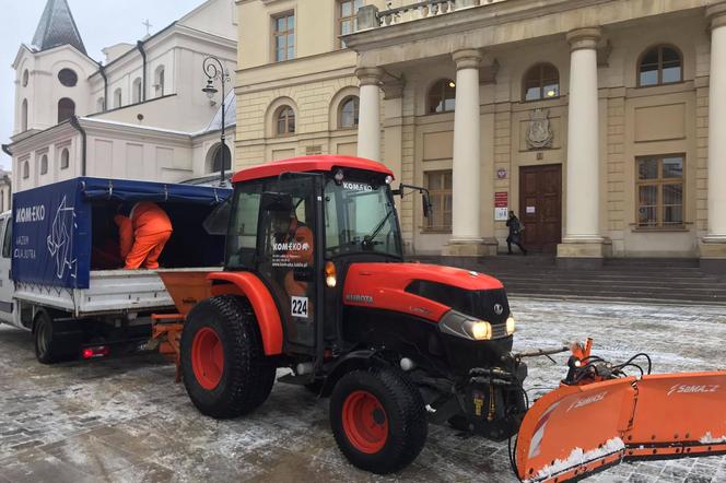 Na ulice Lublina wyjechał już sprzęt zimowego utrzymania ulic