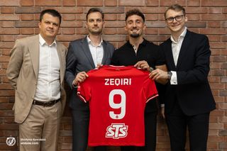 Andi Zeqiri nowym napastnikiem Widzewa! Reprezentant Szwajcarii podpisał czteroletni kontrakt