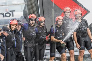 Emirates Team New Zealand/170612_AC35_RP5760