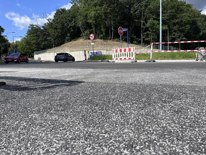 Nowości na rondzie przy Słowiańskiej w Gorzowie nabiera kolorów! Jak teraz wygląda?