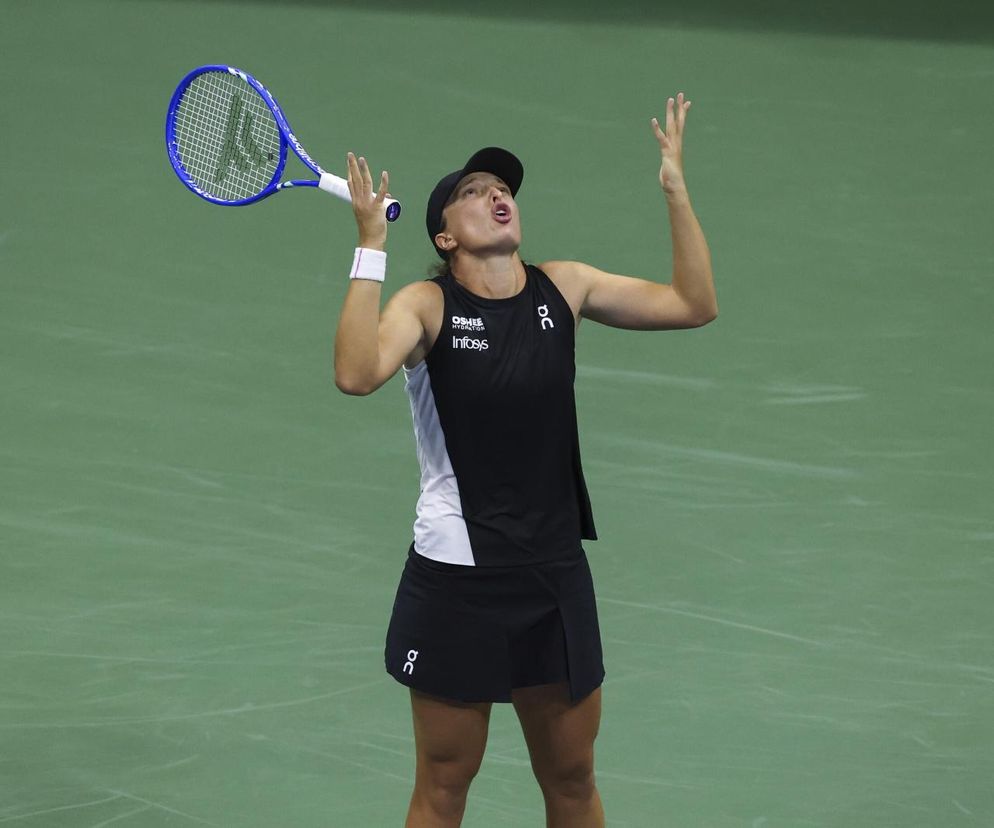Iga Świątek w 1/8 finału US Open. Trudny mecz i awans Polki po zaciętej walce z Kalinską