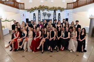 Studniówka 2025 Zespołu Szkół Ekonomicznych w Raciborzu