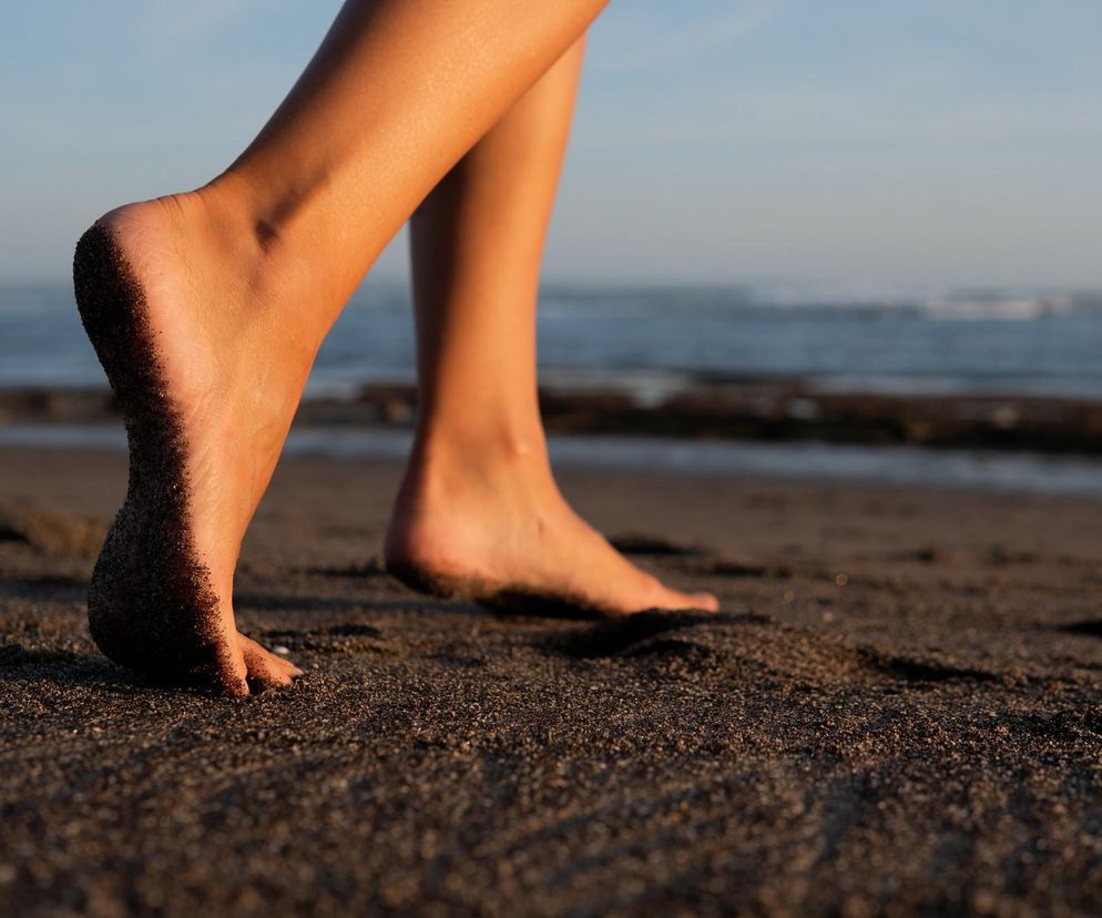 Jak skutecznie zadbać o stopy? Dzięki tym zbiegom będą zawsze miękkie i jedwabiście gładkie