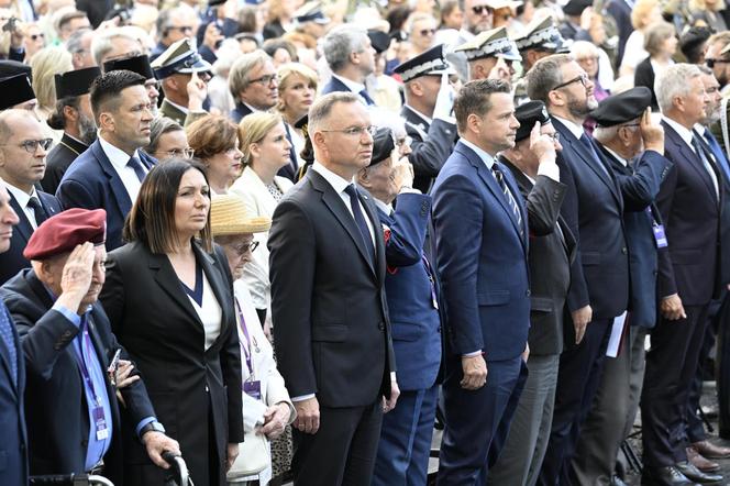 Prezydenci podziękowali Powstańcom Warszawskim. Spotkanie weteranów z  Andrzejem Dudą i Rafałem Trzaskowskim