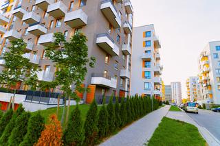 Ile Polacy muszą pracować na mieszkanie? Ceny mieszkań w Polsce
