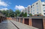 Łódź. Wybuch i pożar w mieszkaniu. 72-letni mieszkaniec usłyszał zarzuty [ZDJĘCIA].