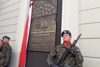 Odsłonięcie tablicy upamiętniającej 100-lecie Cudu nad Wisłą