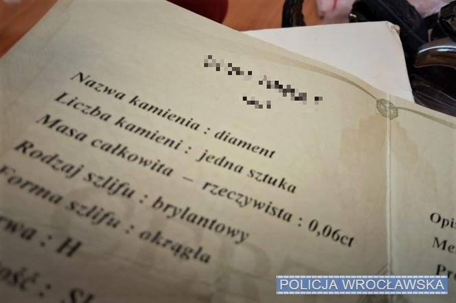 Pracownica poczty okradała przesyłki